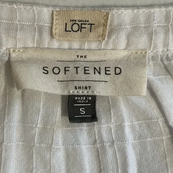 Loft, White, Rounded neck, 1/2 button down, 100% Cotton, Long Sleeve Top, Small - Picture 5 of 8